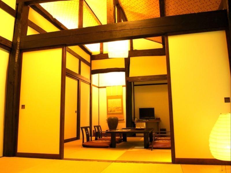 Kaikake Onsen Ryokan Yuzawa  Exterior foto